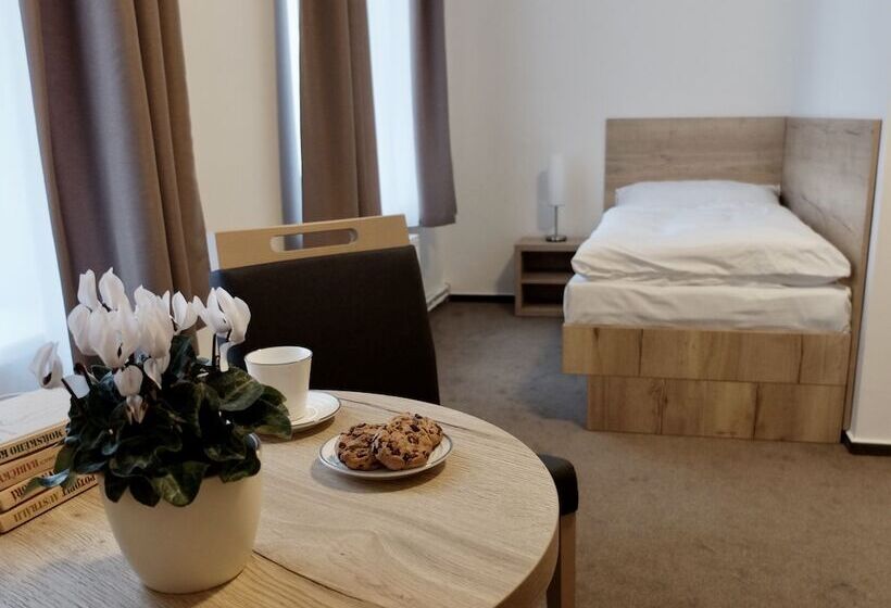 标准单人间, Penzion Stará Pošta