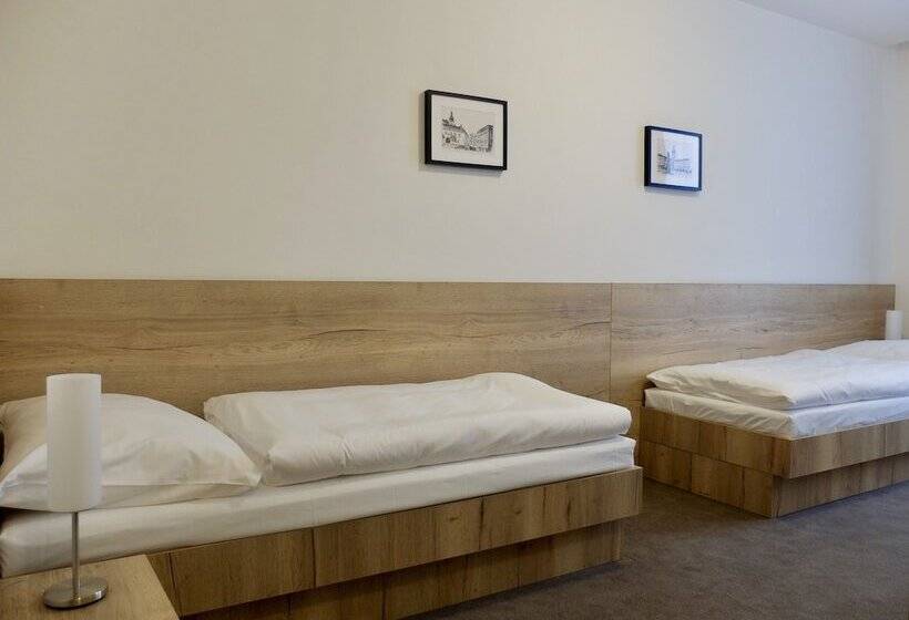 اتاق اکونومی, Penzion Stará Pošta