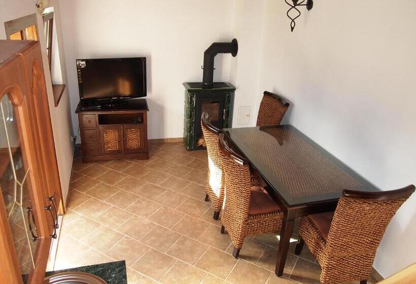 Дом 1 Спальня, Penzion U Haničky