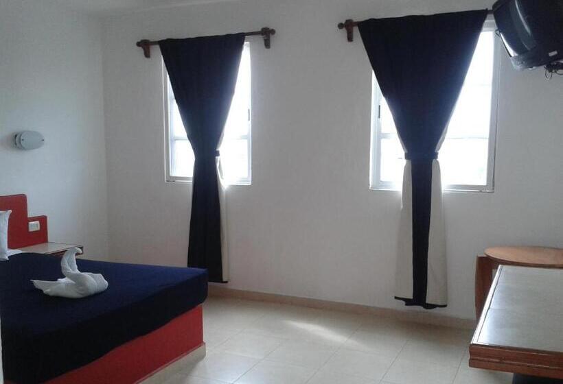 Студия Стандарт, Progreso Beach