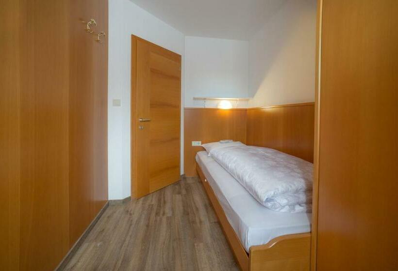 Апартаменты 1 Спальня, Residence Erika