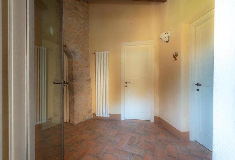 דירת שני חדרים, Casa Verniano