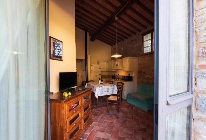 דירת שני חדרים, Casa Verniano