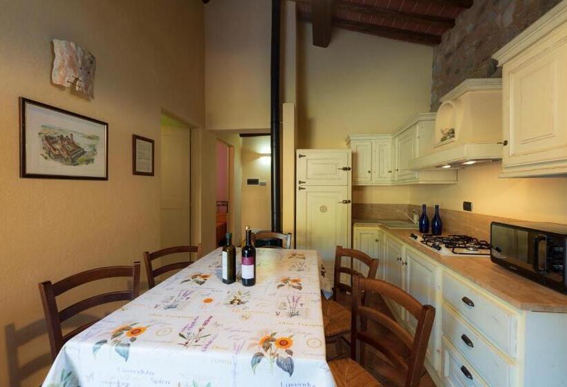 דירת שני חדרים, Casa Verniano