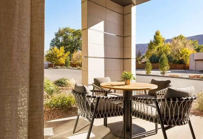 Standard-huone, Hoodoo Moab, Curio Collection By Hilton