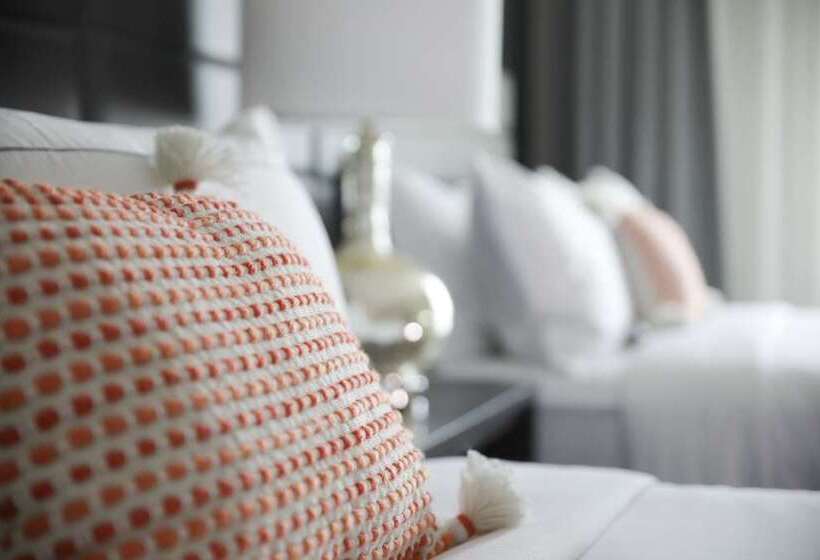 جناح, Hoodoo Moab, Curio Collection By Hilton