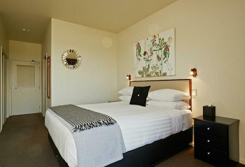 스탠다드 스튜디오 킹침대, Koura Bay Golf Resort