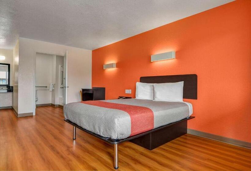 장애인을 위한 스탠다드 룸, Motel 6moultrie, Ga