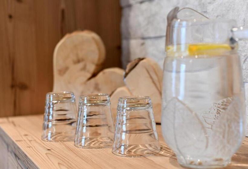 غرفة كومفورت, Birkheim