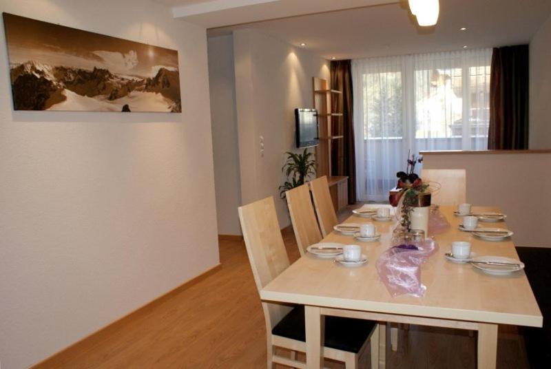 شقة غرفتين نوم مزودة بشُرفة, Birkheim