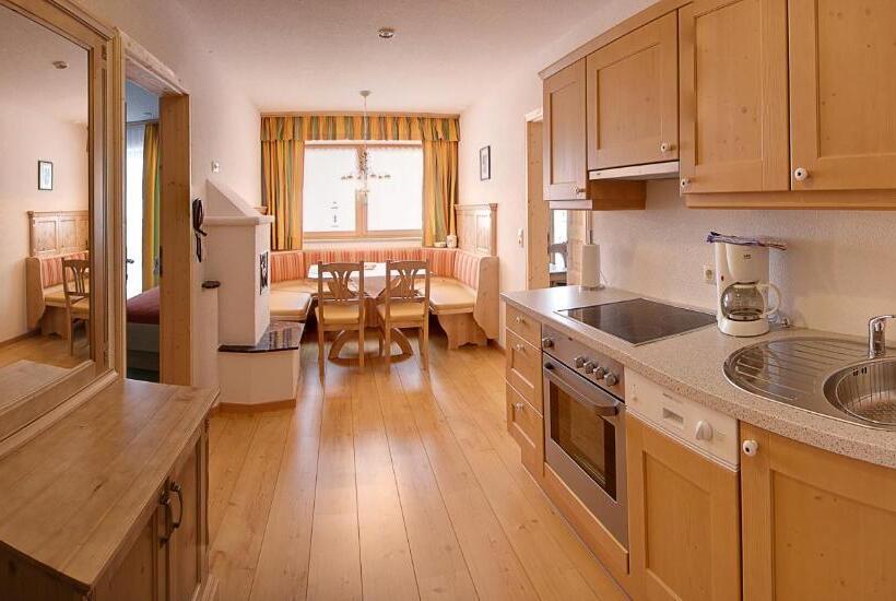 דירת שני חדרים, Landhaus Lechthaler