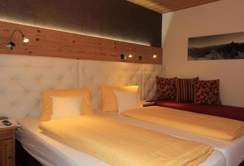 דירת שלושה חדרים, Landhaus Lechthaler