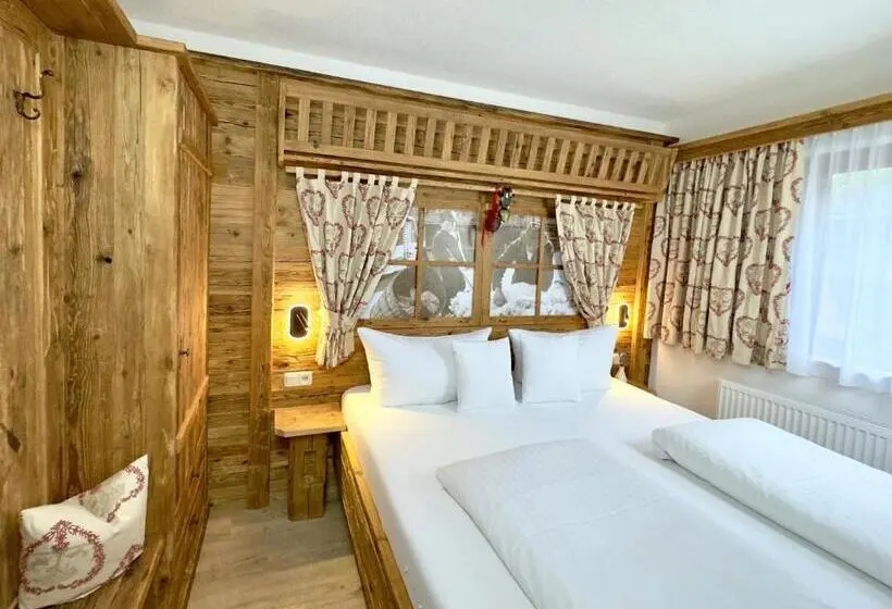 Deluxe-huone, Landhaus Lechthaler