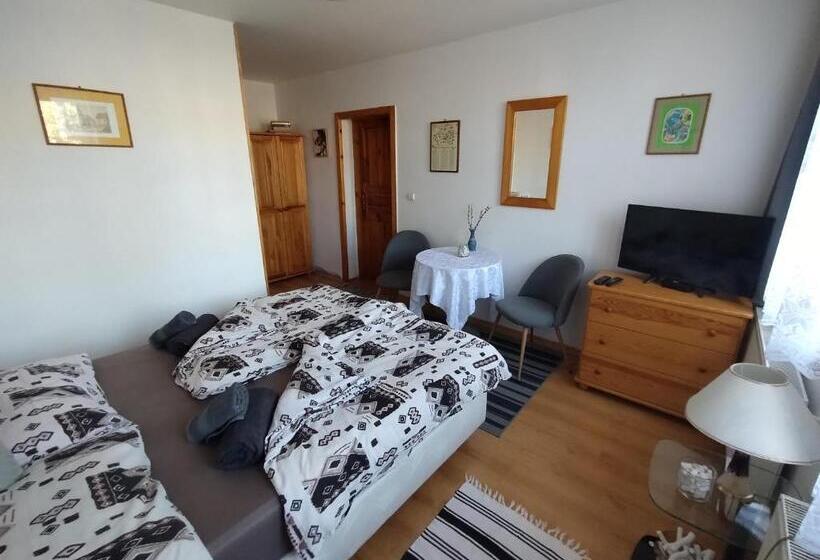 标准间, Penzión Evka