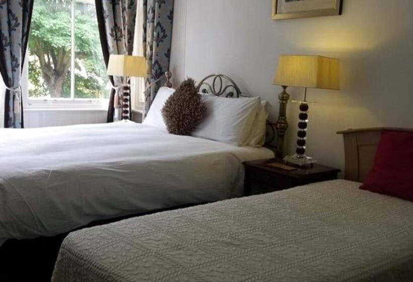 Номер Deluxe, Shearwater