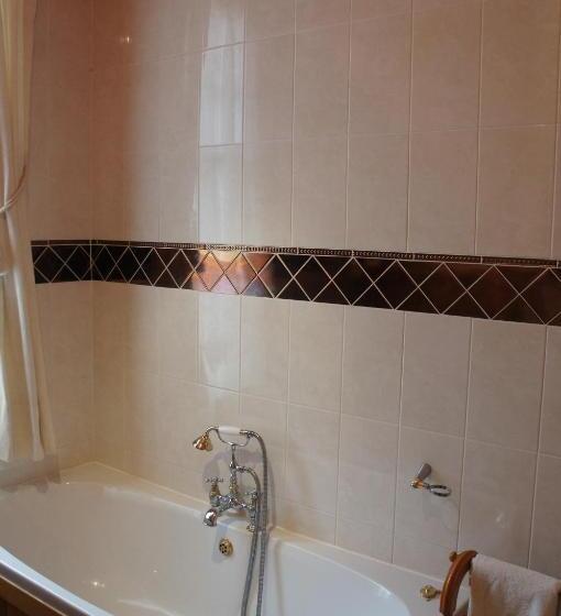 Номер Deluxe, Shearwater