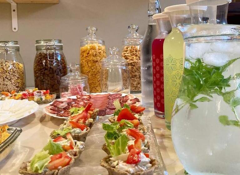 اتاق خانوادگی, Vila Dunavski Raj