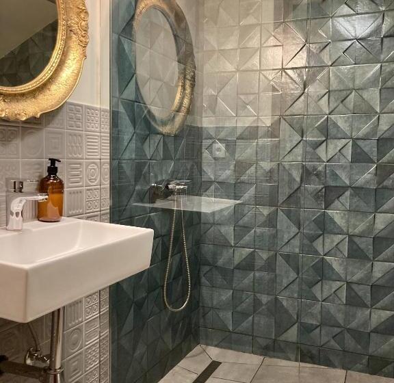 اتاق سوپریور سه تخته, Vila Dunavski Raj