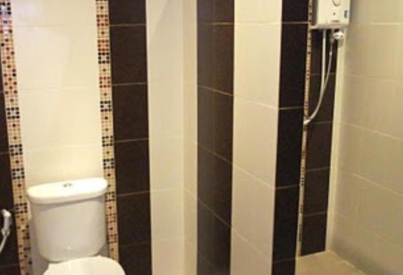 スーペリアトリプルルーム, Villa Thakhek