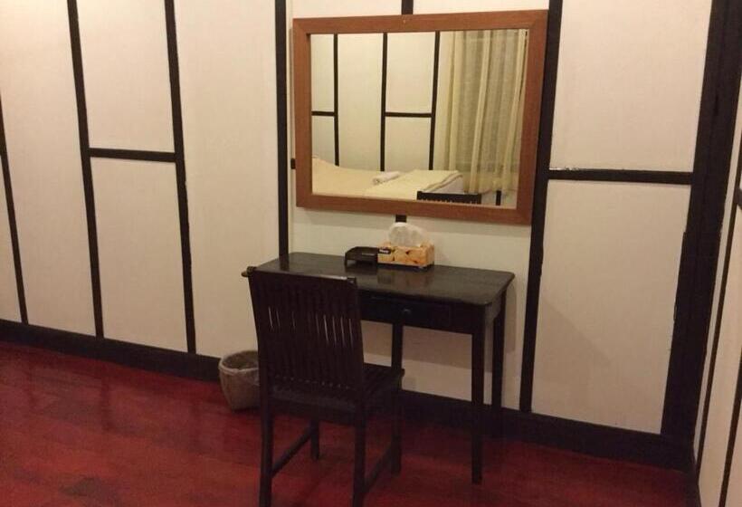 家族用バンガロー, Villa Thakhek