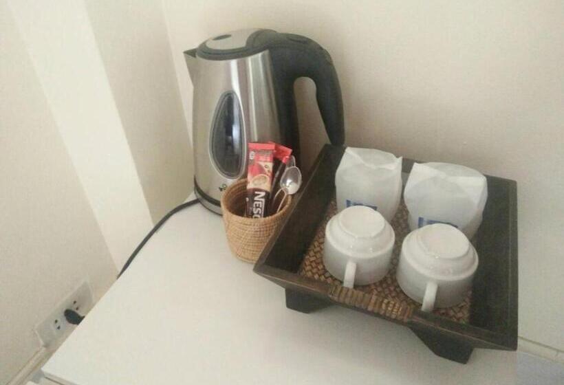 スーペリアトリプルルーム, Villa Thakhek