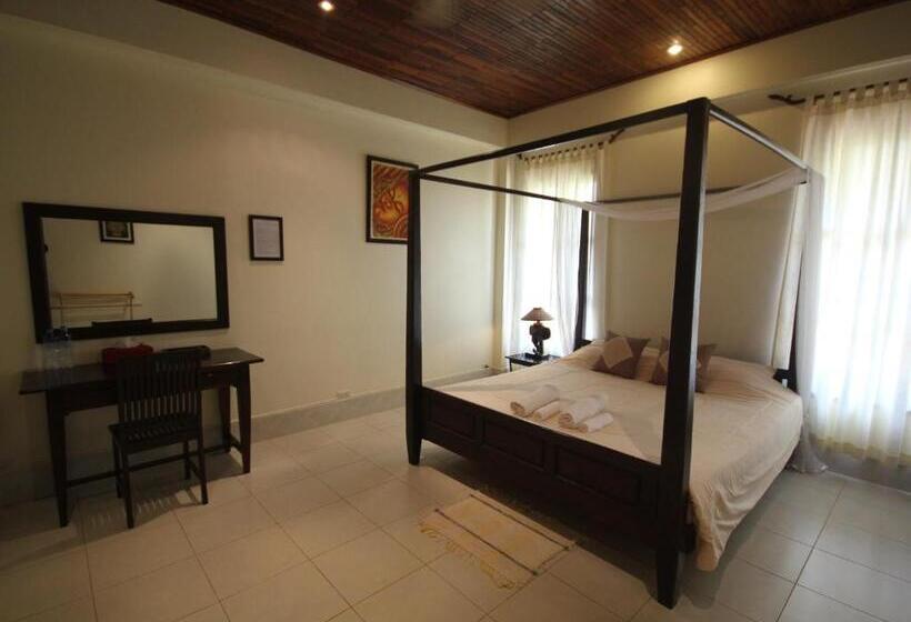 スーペリアールーム, Villa Thakhek