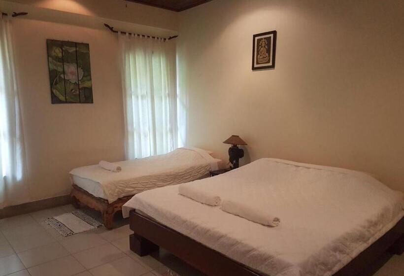 Семейное Бунгало, Villa Thakhek