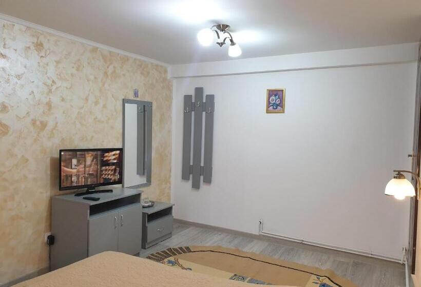 带2个卧室的公寓, Pensiunea Antonia