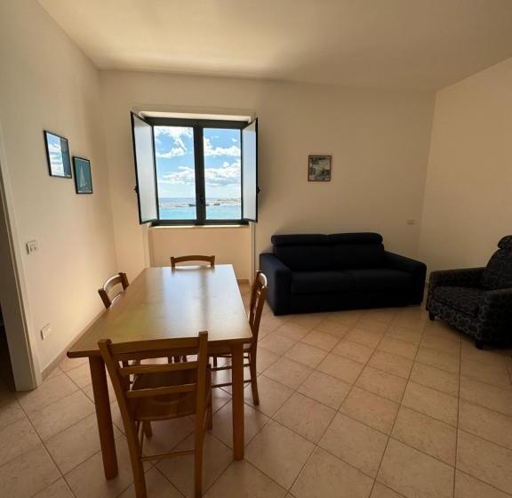 １ベッドルームアパートメント, Villa Altomare