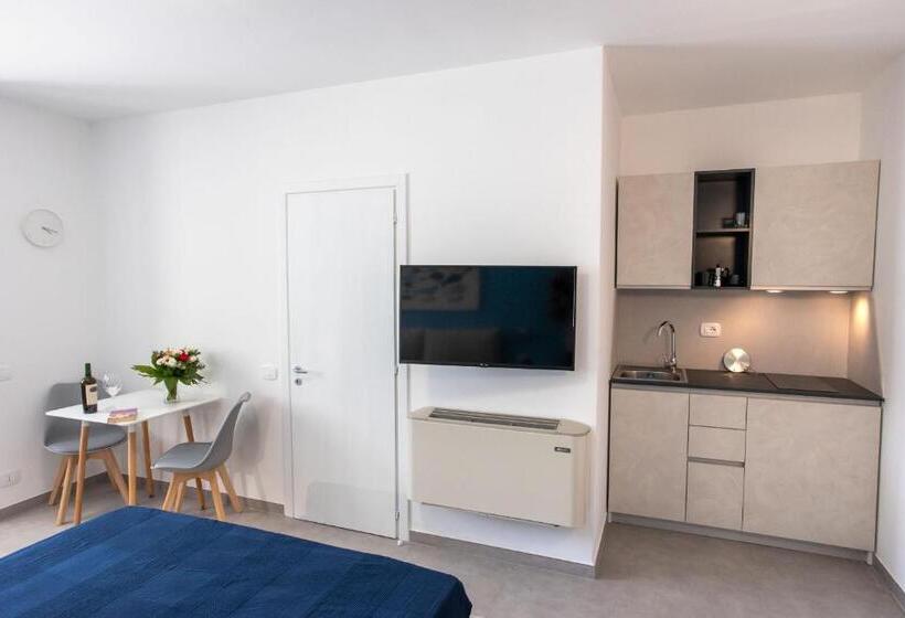 Estúdio Superior, Villa Altomare