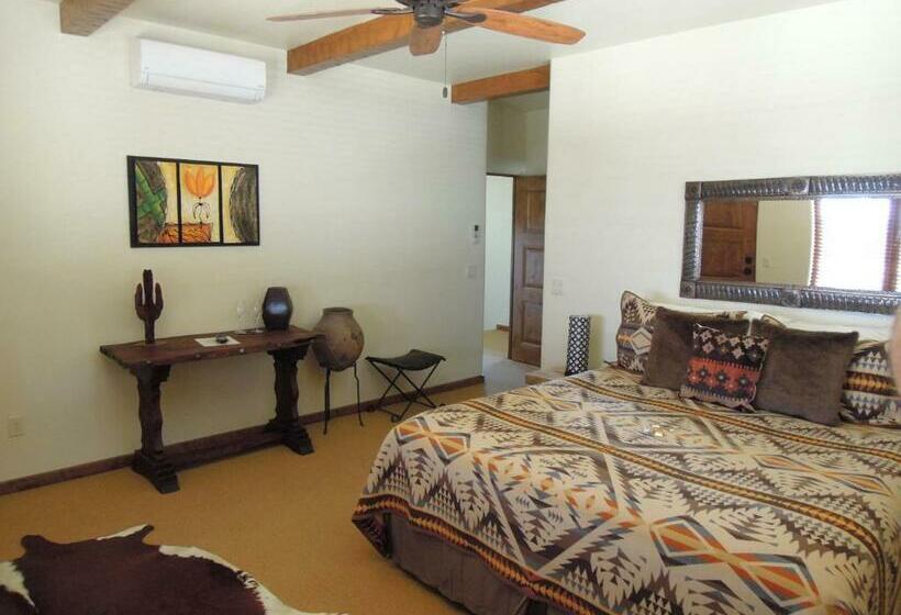 キングサイズベッドのデラックスルーム, Croad Vineyards The Inn