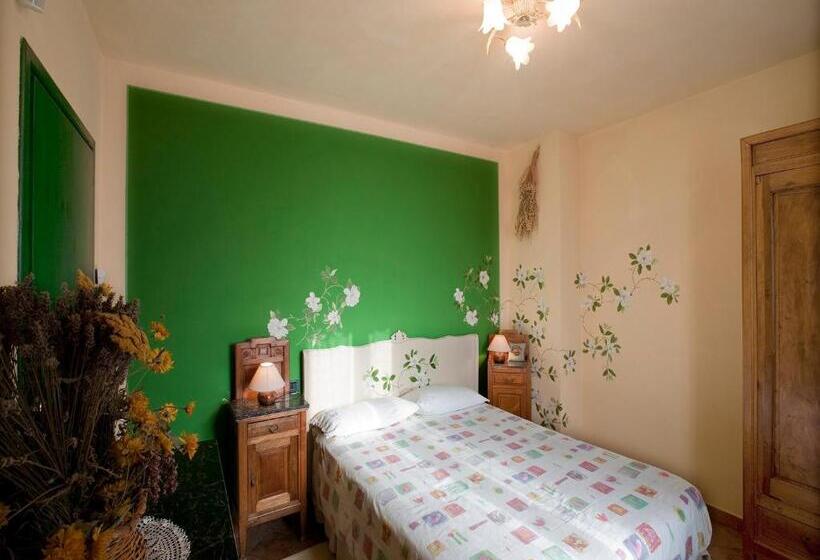 Номер Стандарт, Cascina Papa Mora