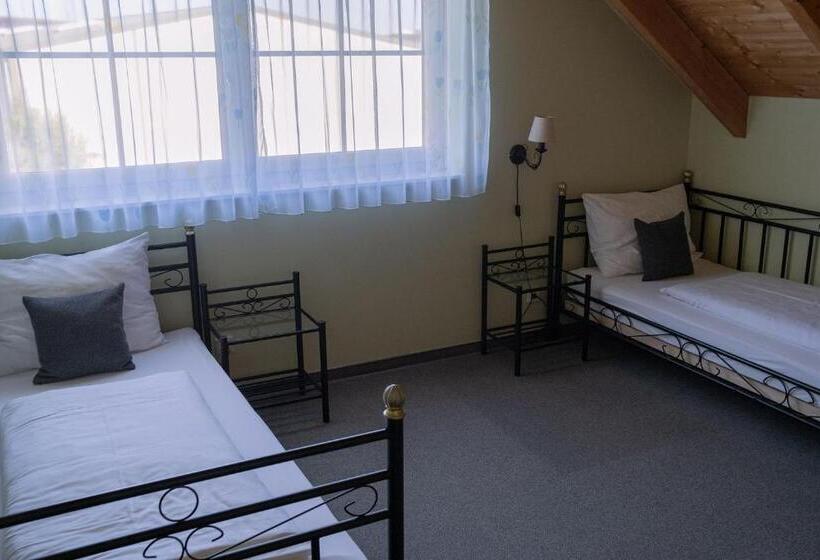 Апартаменты 2 Спальни, Burgenlandhaus