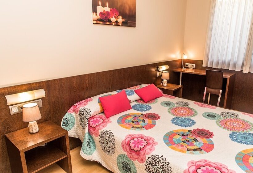 Номер Стандарт, Hostal Nirvana