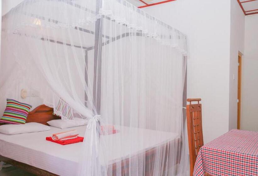 스탠다드 룸, Tithira Guest House