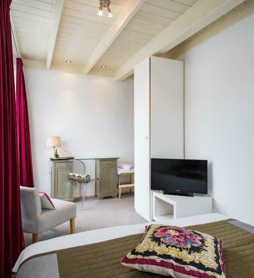 اتاق استاندارد, Restaurant Taverne