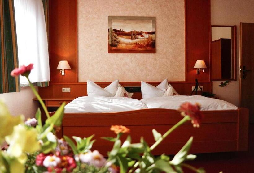 スタンダードシングルルーム, Landhotel Trakehnerhof