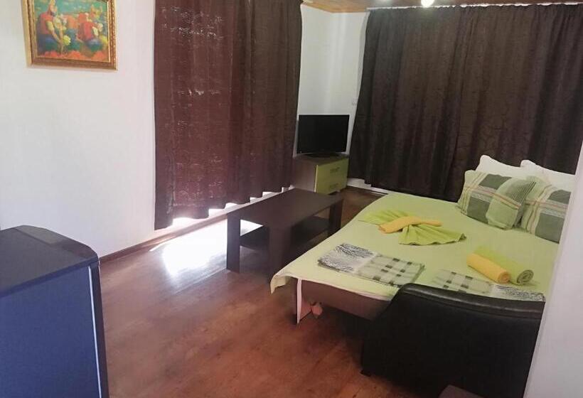 סטודיו סטנדרטי נוף לפארק, Neli Sea Villa