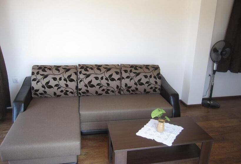 סטודיו סטנדרטי נוף לפארק, Neli Sea Villa