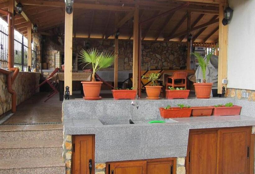 סטודיו סטנדרטי נוף לפארק, Neli Sea Villa