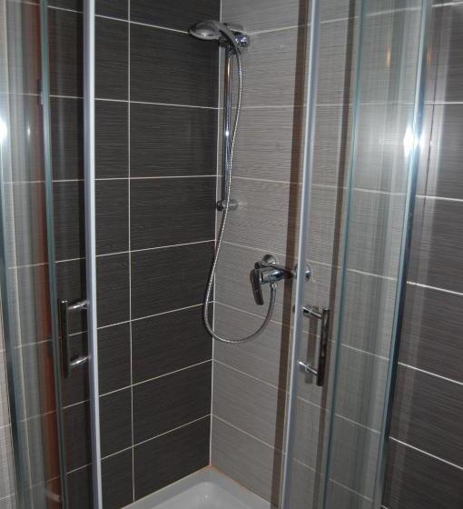 Pokój Basic Trzyosobowy, Penzion Jarka