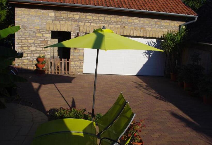 ２ベッドルームアパートメント, Tölgyfakuckó Apartman