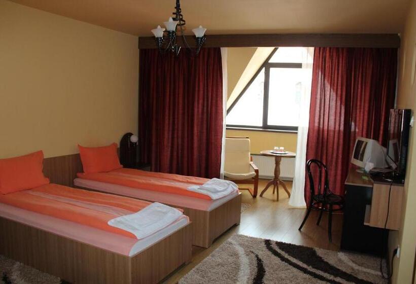 Номер Стандарт, Pensiunea Blanca