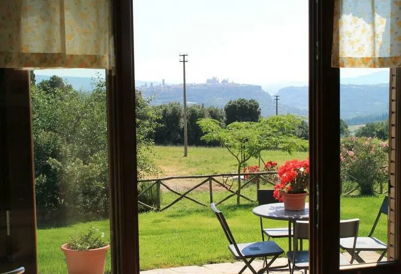 Huoneisto 1 Makuuhuone, Agriturismo Borgo Pirolino