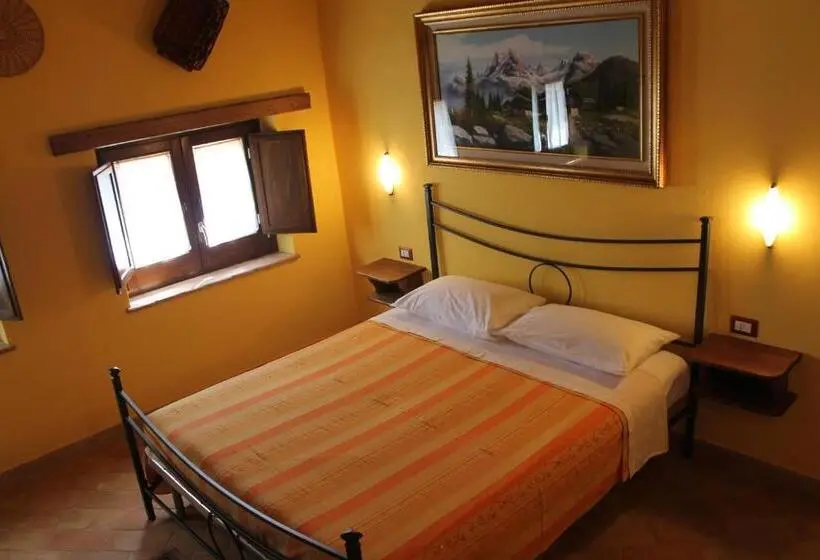 Standard-studio, Agriturismo Borgo Pirolino