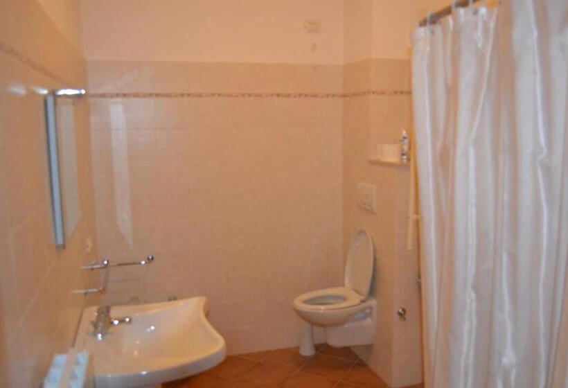 غرفة قياسية, Agriturismo Santa Chiara