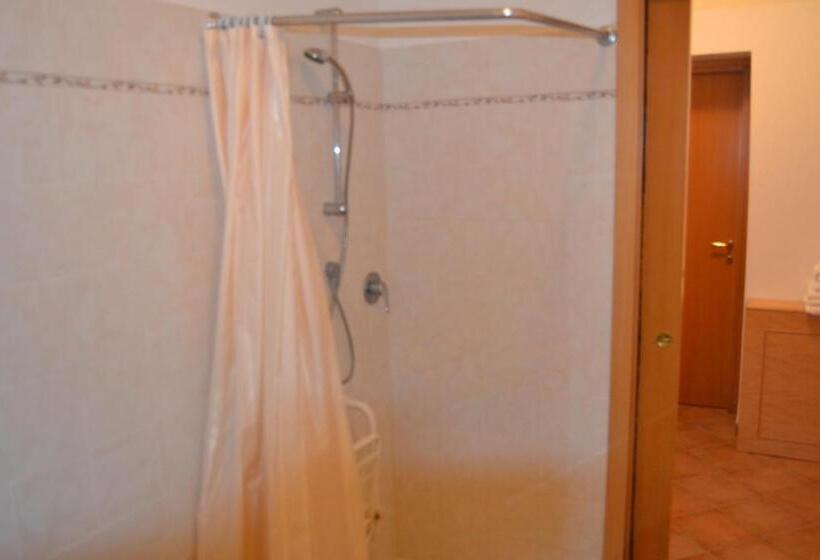 غرفة قياسية, Agriturismo Santa Chiara