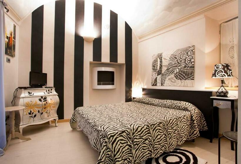 带1个卧室的带阳台的公寓, Lori S Inn