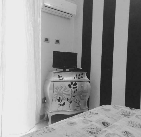 带1个卧室的带阳台的公寓, Lori S Inn