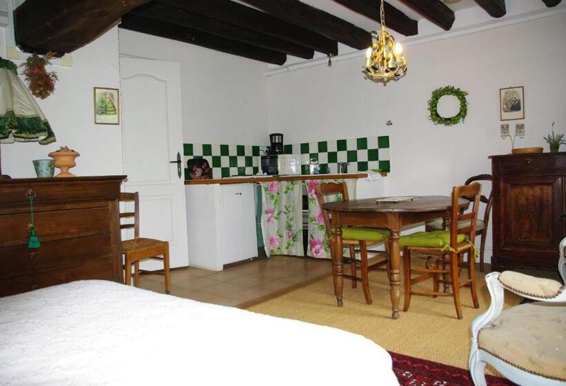 Классический Номер, Maison D Hôtes Moulin Du Bas Pesé
